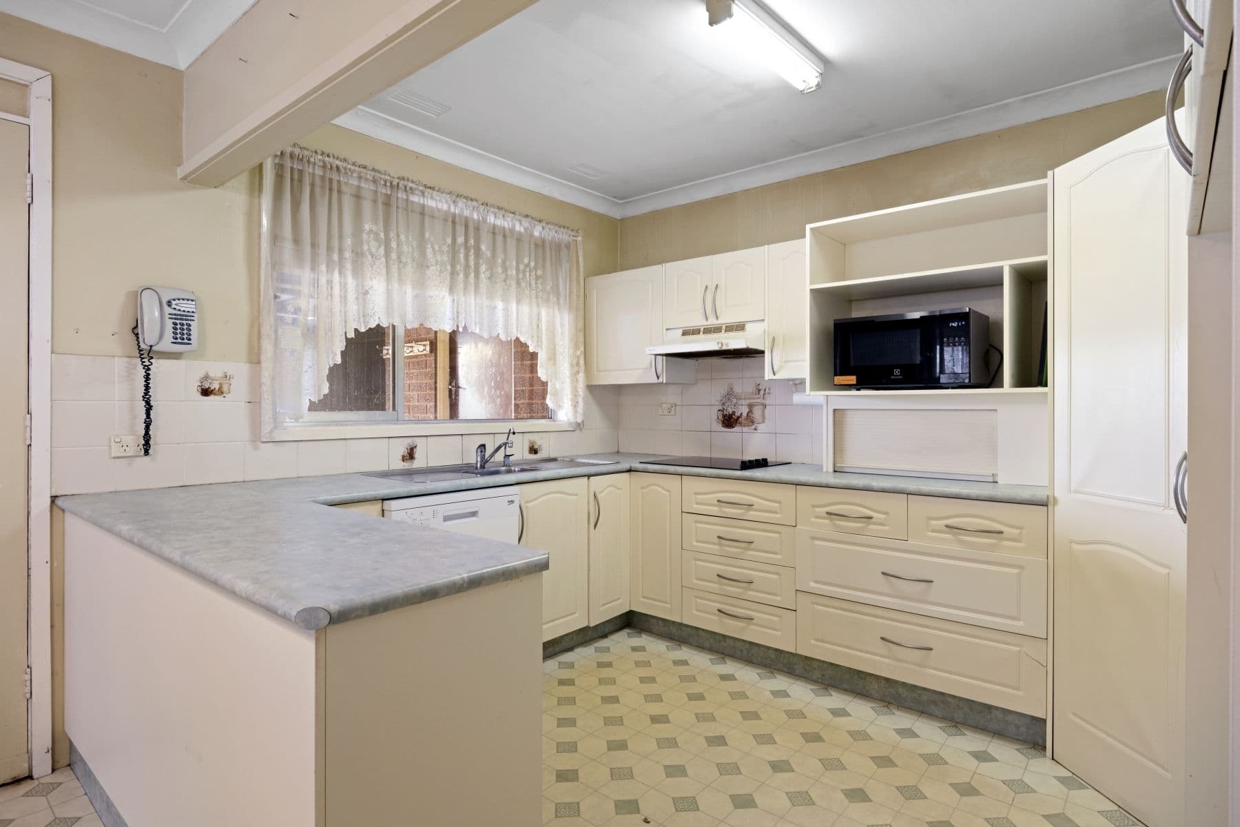 57 Victoria Street, Goulburn NSW 2580, Goulburn - Thumbnail 5