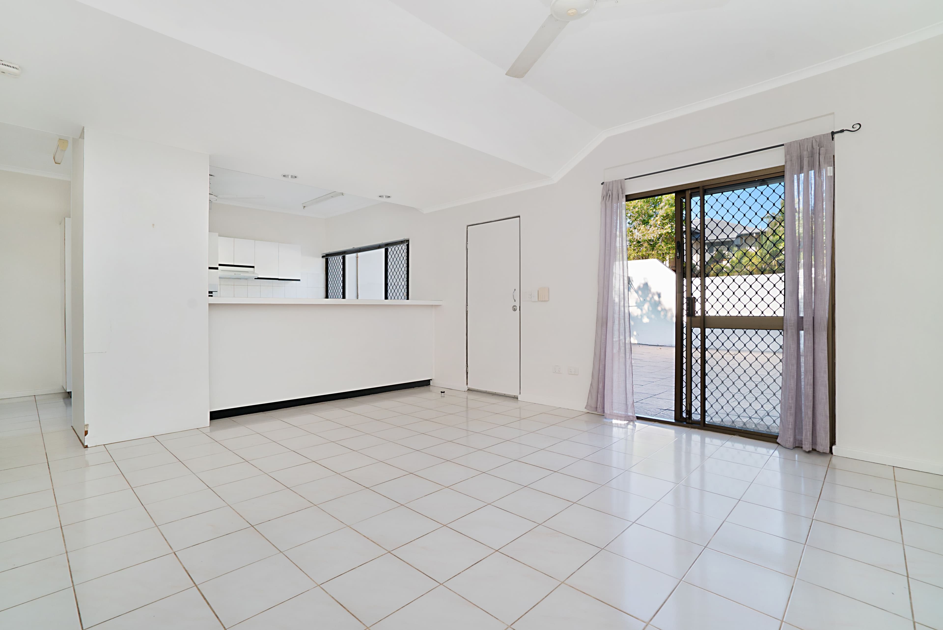 31 Charlotte Street, Fannie Bay NT 0820, Fannie Bay - Thumbnail 3