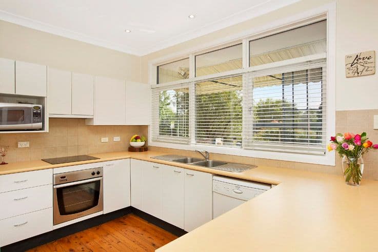 2 Brown Street, FORESTVILLE NSW 2087, Forestville - Thumbnail 2