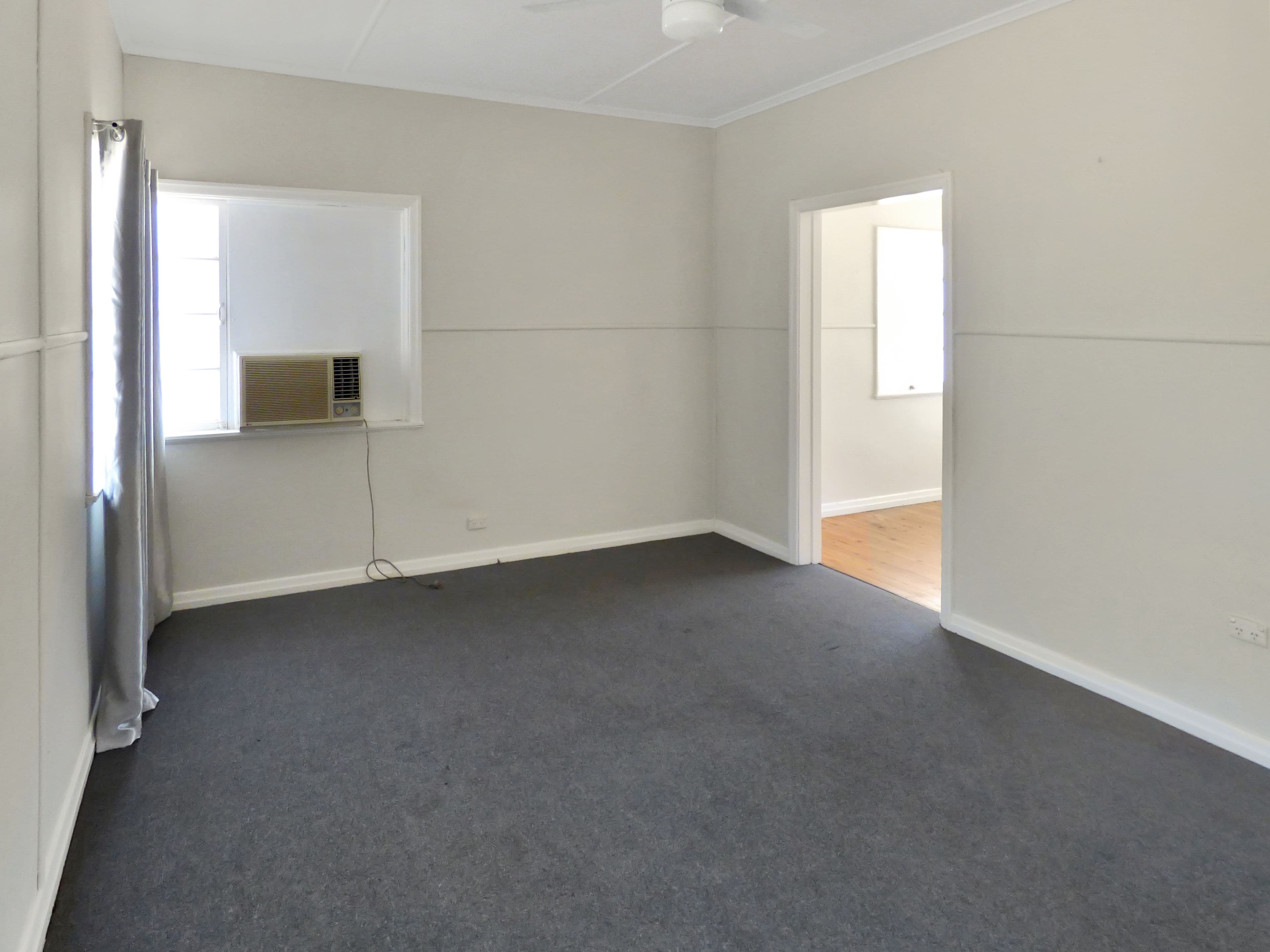 110 Arthur Street, Roma QLD 4455, Roma - Thumbnail 2
