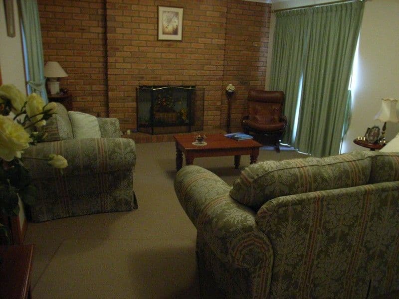 8 Walgett Court, Echuca VIC 3564, Echuca - Thumbnail 8