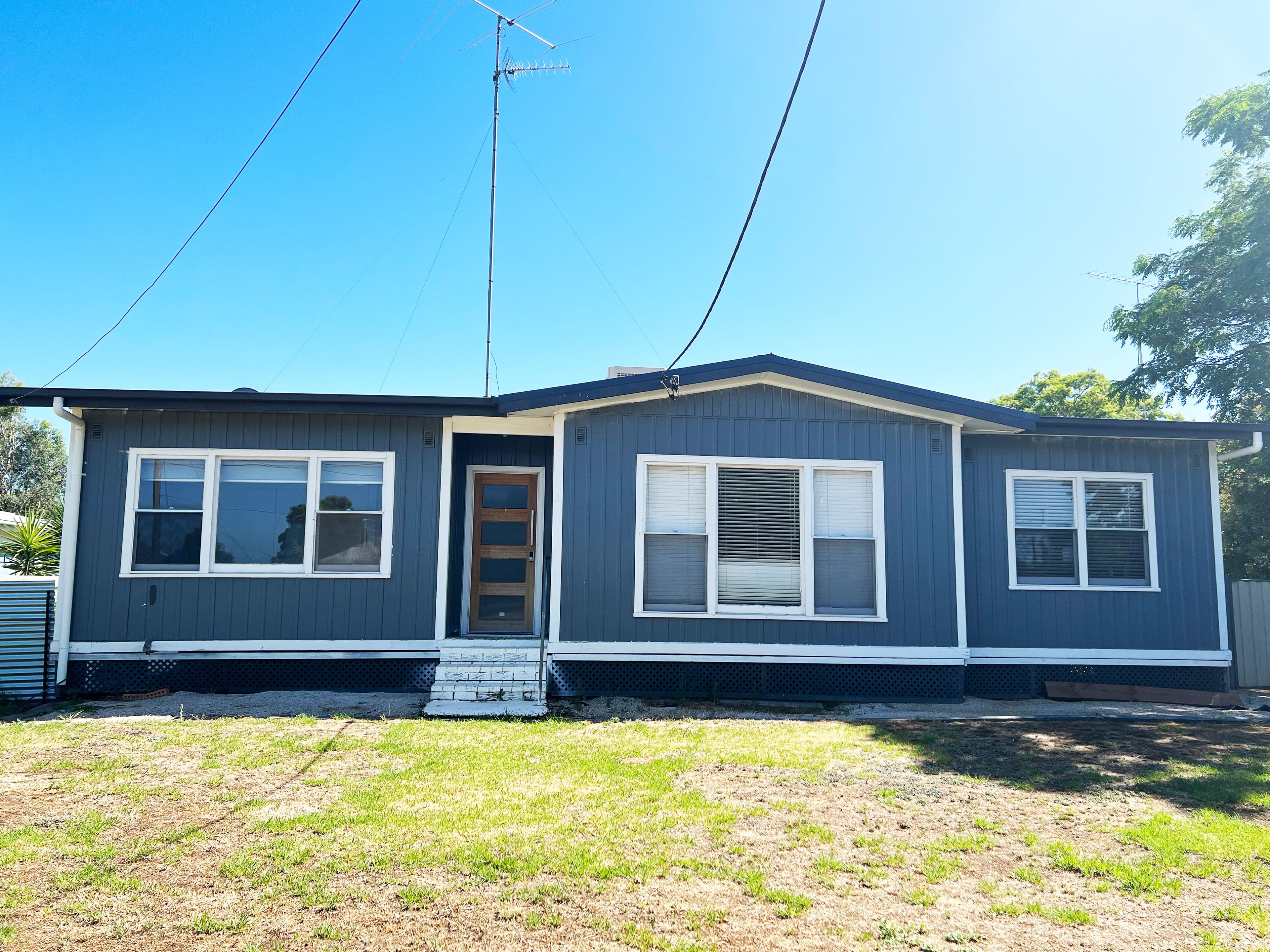 3 Cypress Street, West Wyalong NSW 2671, West Wyalong - Image 1