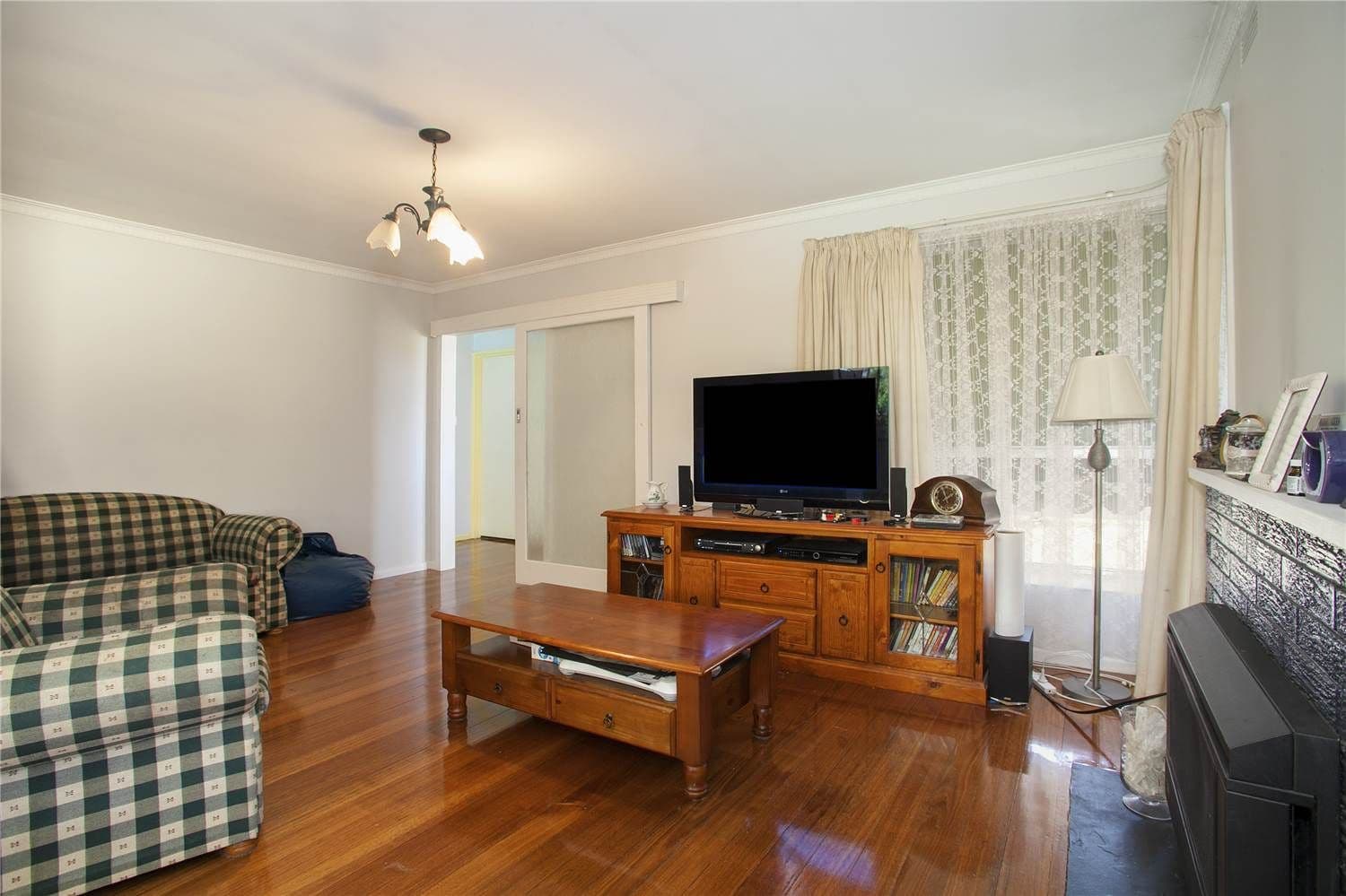 99 Kansas Avenue, BELL POST HILL VIC 3215, Bell Post Hill - Thumbnail 4
