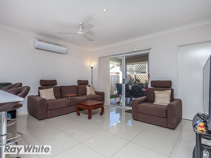 35 Manhattan Crescent, NORTH LAKES QLD 4509, North Lakes - Thumbnail 4