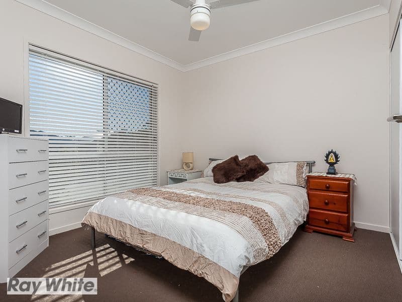 35 Manhattan Crescent, NORTH LAKES QLD 4509, North Lakes - Thumbnail 8