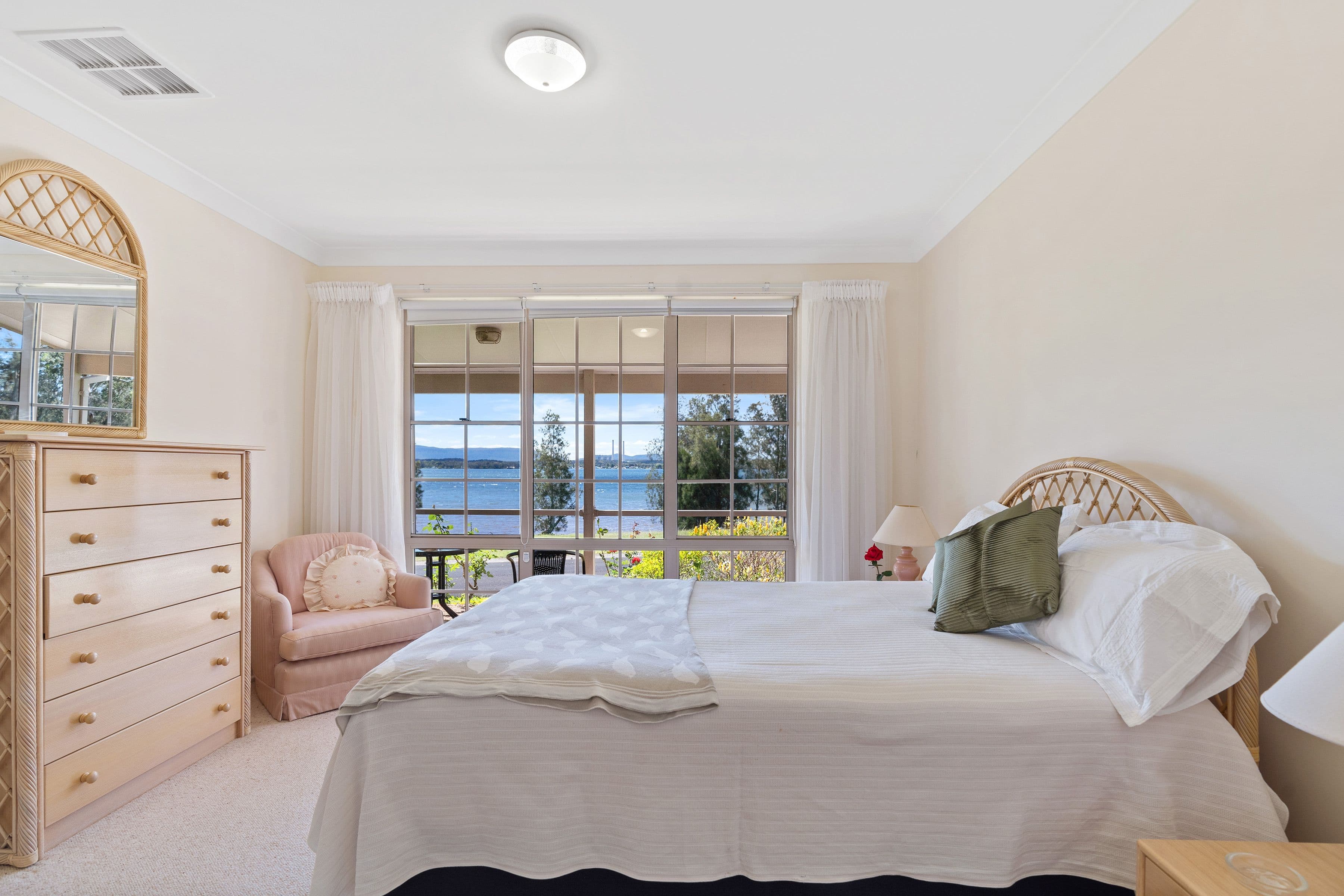 5 Lakeside Close, Bonnells Bay NSW 2264, Bonnells Bay - Thumbnail 5