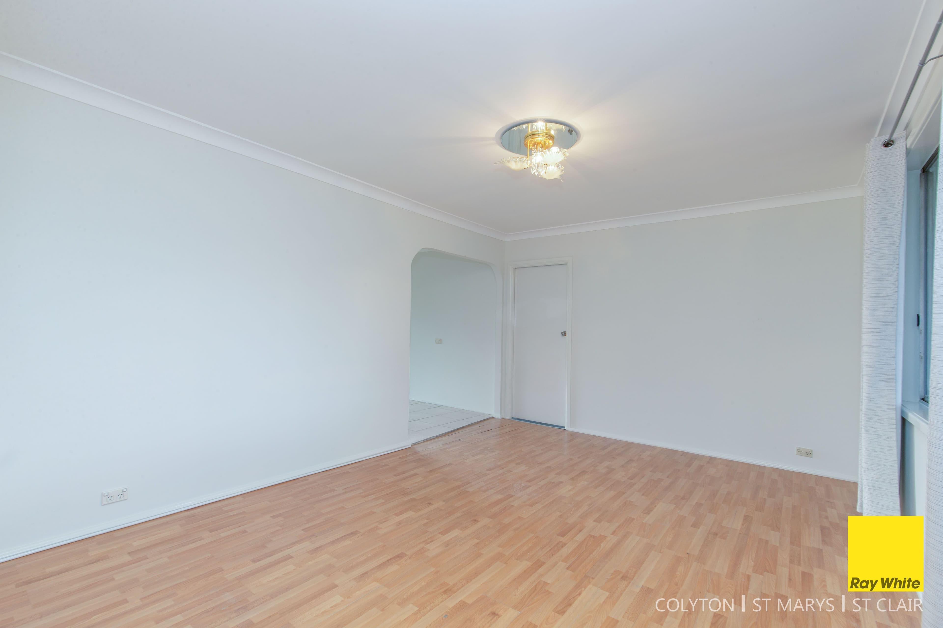 13 Gilmour Street, Colyton - Thumbnail 2