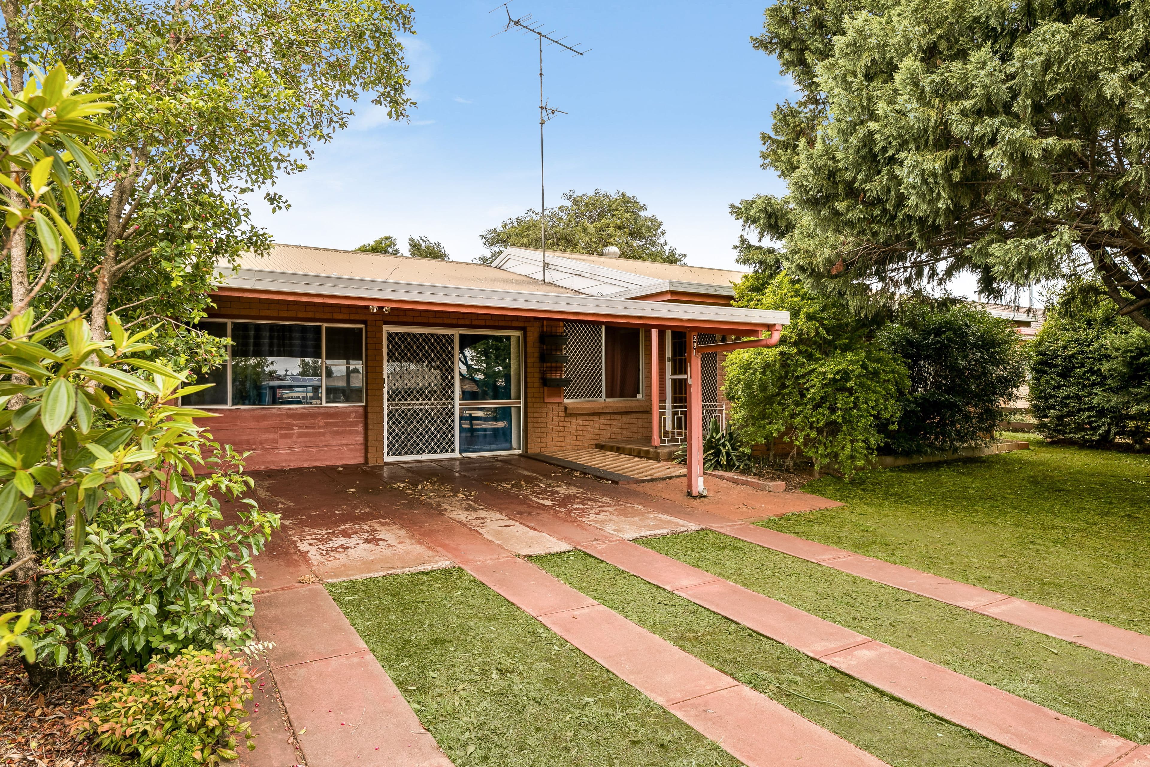 281 North Street, Wilsonton Heights QLD 4350, Wilsonton Heights - Image 1