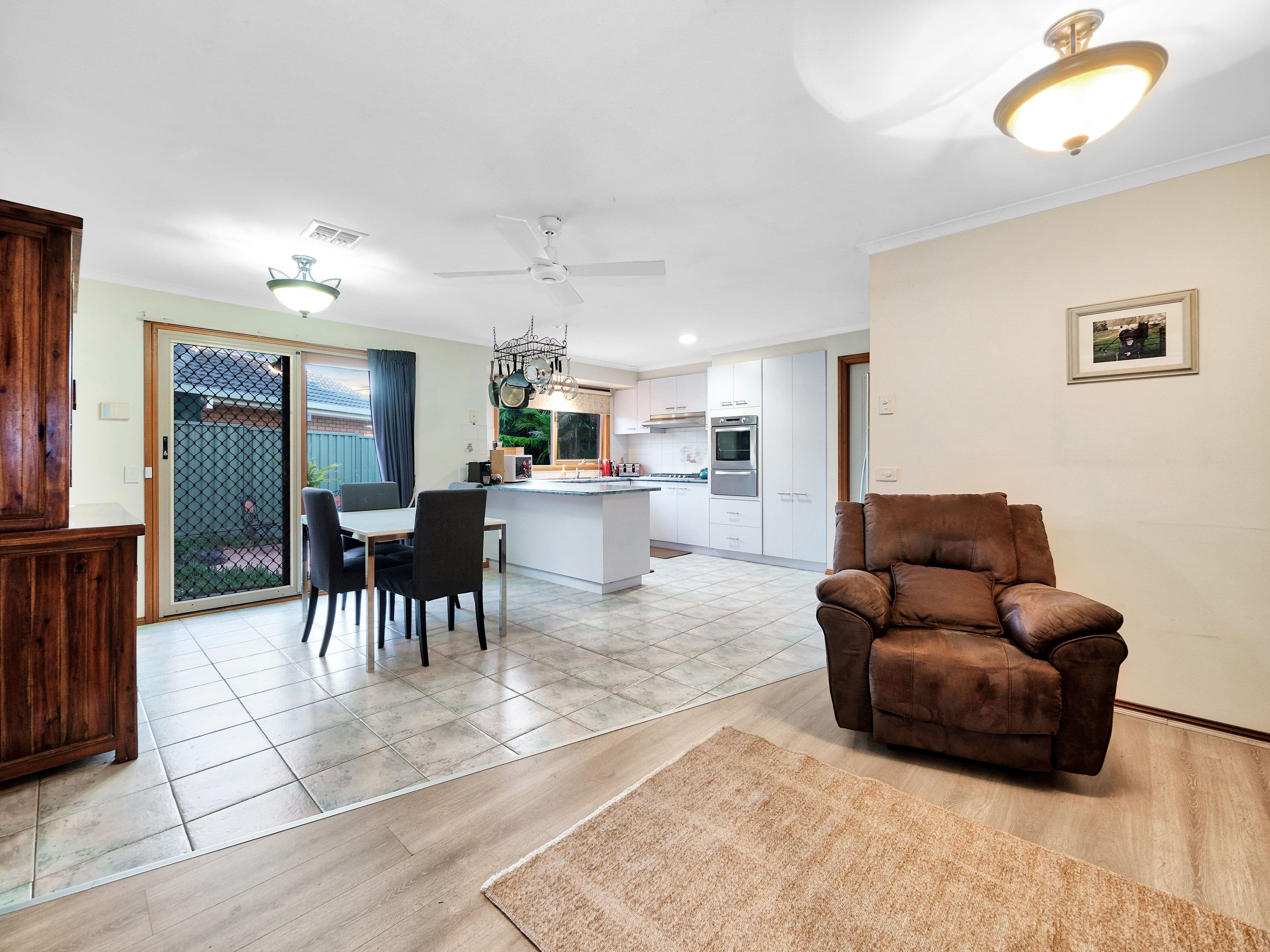 99 Lawless Drive, Cranbourne North VIC 3977, Cranbourne North - Thumbnail 5