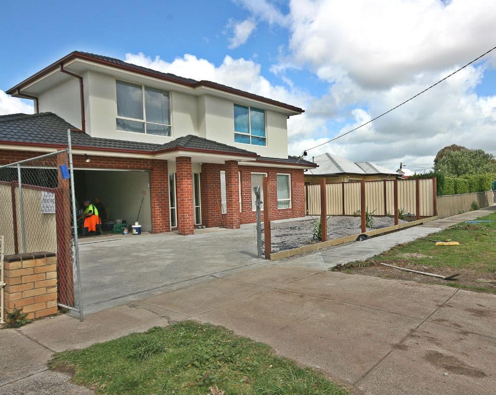 9 Ruth Street, ST ALBANS VIC 3021, St Albans - Image 1