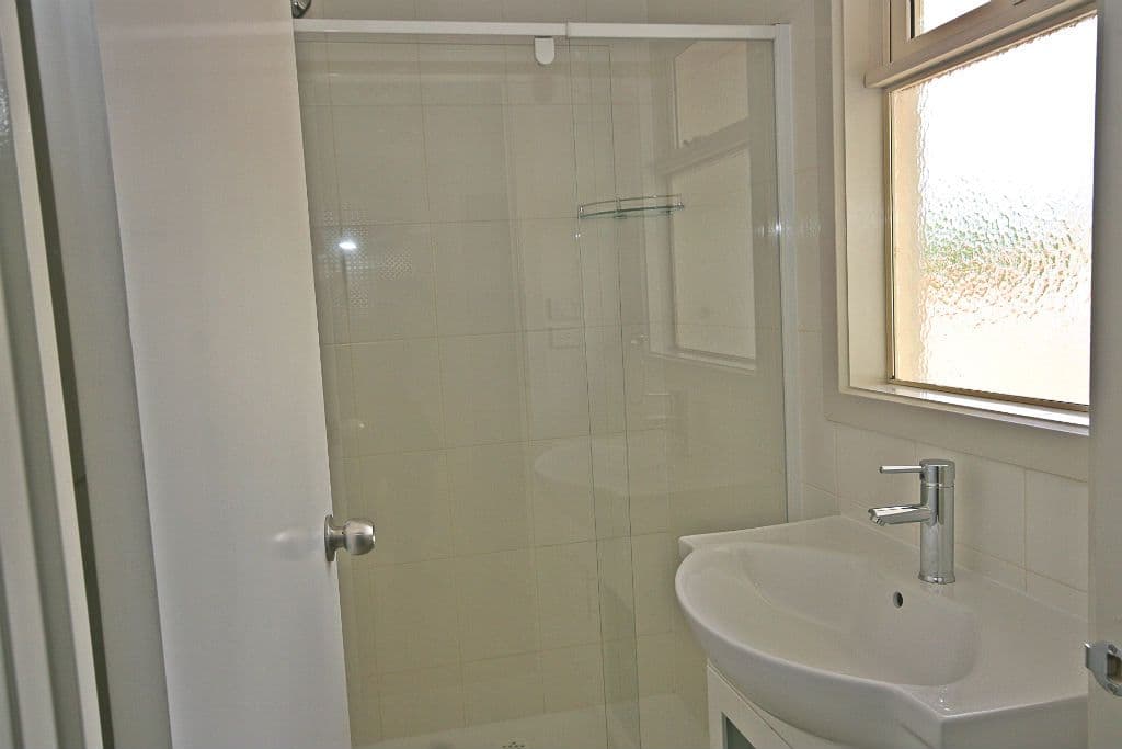 9 Ruth Street, ST ALBANS VIC 3021, St Albans - Thumbnail 5