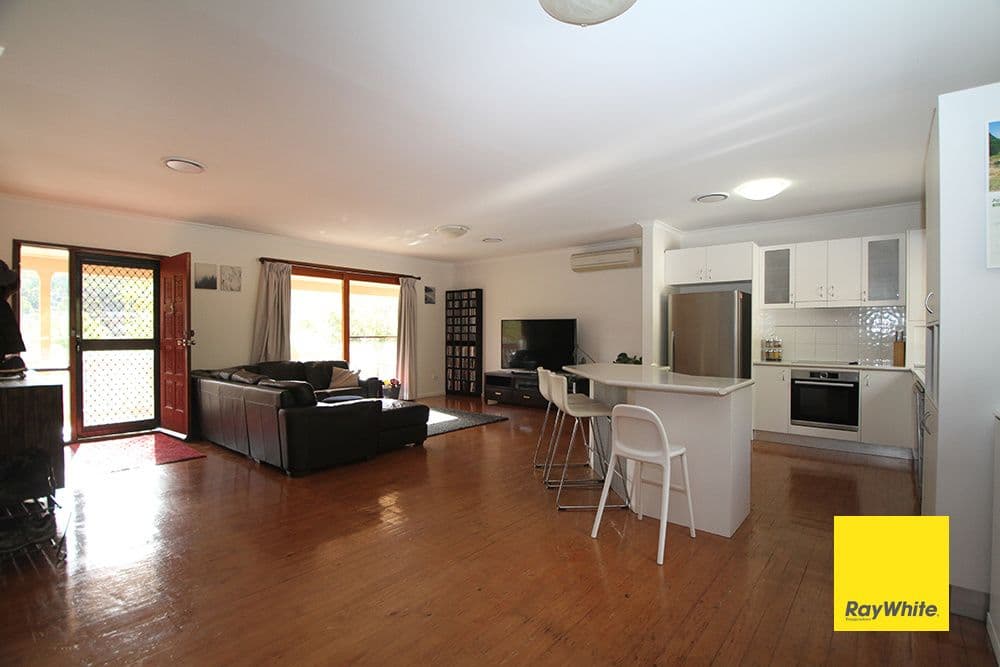 76 Hawkins Street, Cooma NSW 2630, Cooma - Thumbnail 7