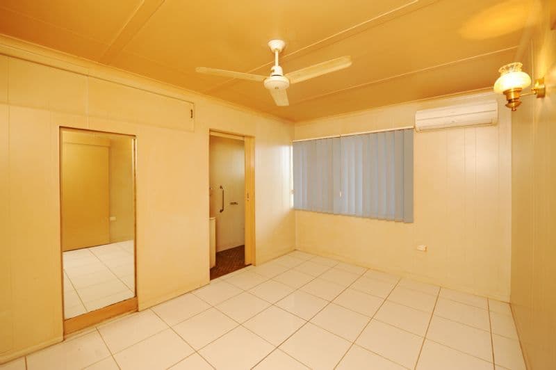 3 Ash Court, NEW AUCKLAND QLD 4680, New Auckland - Thumbnail 5