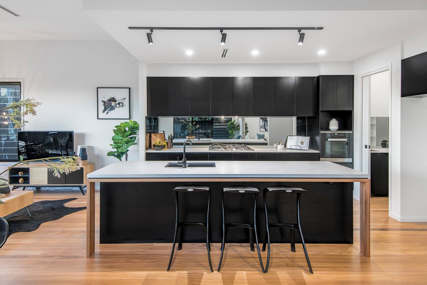 26 Ford Street, Clayfield QLD 4011, Clayfield - Thumbnail 4