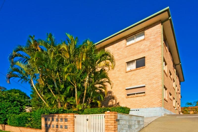 90 Kennedy Drive, TWEED HEADS WEST NSW 2485, Tweed Heads West - Thumbnail 2