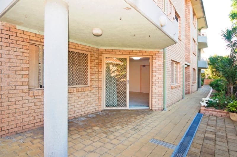 90 Kennedy Drive, TWEED HEADS WEST NSW 2485, Tweed Heads West - Thumbnail 7
