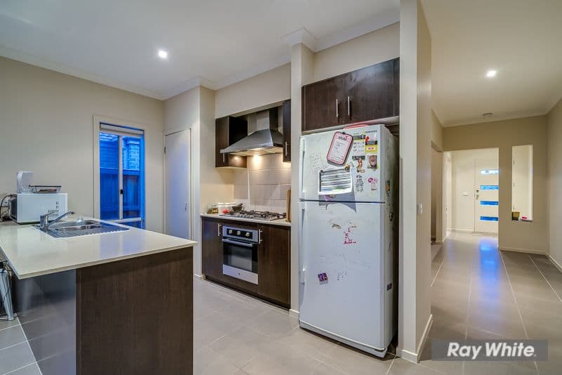 105 Crossway Avenue, Tarneit VIC 3029, Tarneit - Thumbnail 4