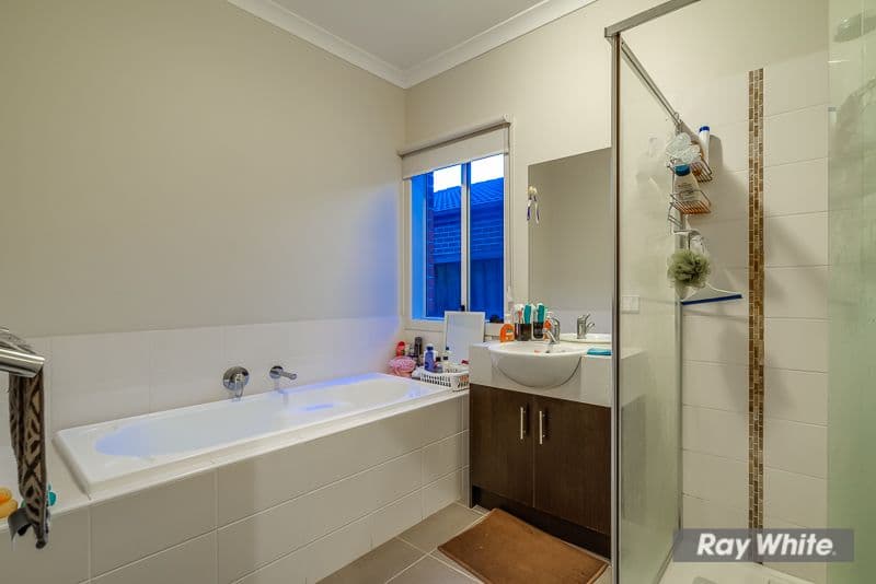 105 Crossway Avenue, Tarneit VIC 3029, Tarneit - Thumbnail 8