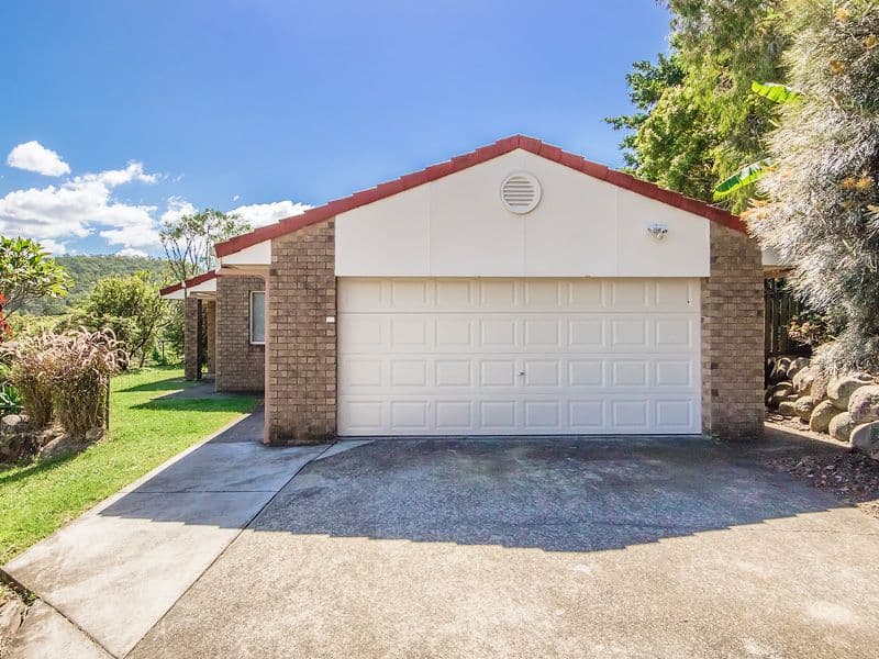 4 Pinecrest Court, Oxenford QLD 4210, Oxenford - Image 1