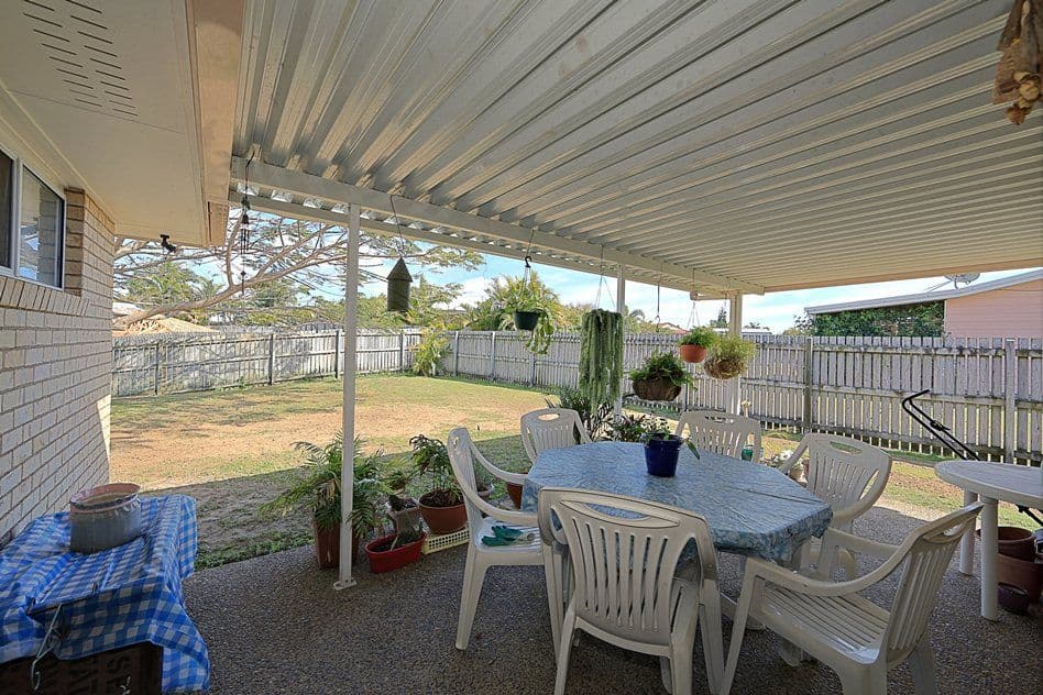 11 Shoreline Crescent, BARGARA QLD 4670, Bargara - Thumbnail 3