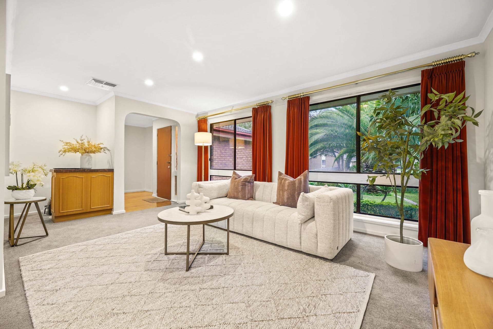 94 Haverbrack Drive, Mulgrave VIC 3170, Mulgrave - Thumbnail 2