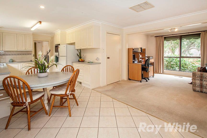 86 Orient Avenue, Mitcham VIC 3132, Mitcham - Thumbnail 5