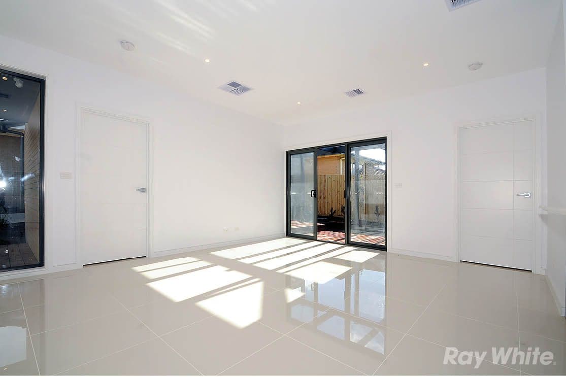 2 Kambara Drive, MULGRAVE VIC 3170, Mulgrave - Thumbnail 4