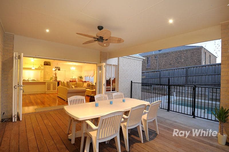 9 McNair Court, BERWICK VIC 3806, Berwick - Thumbnail 3