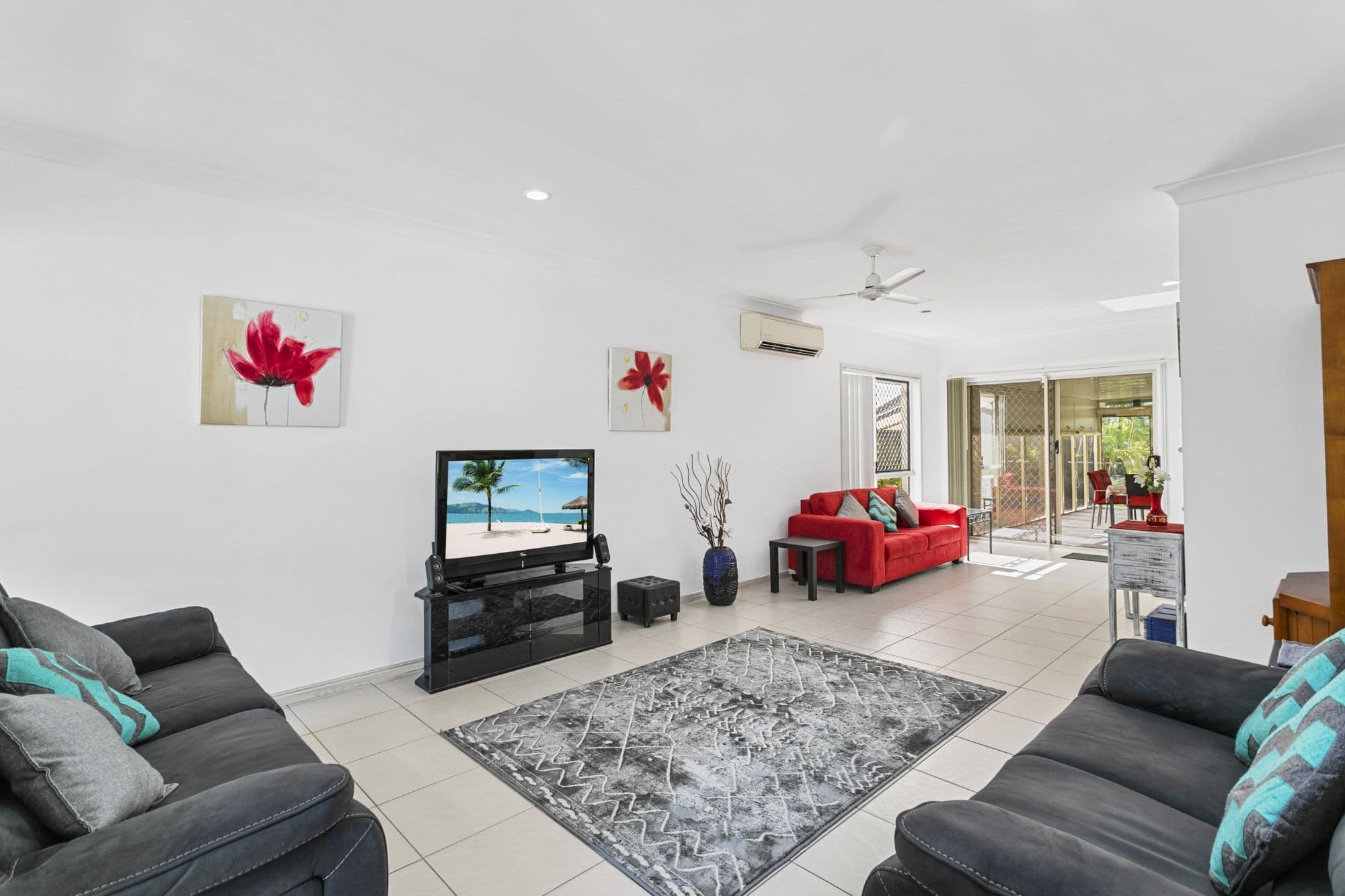 42 Mcgahey Street, Rothwell QLD 4022, Rothwell - Thumbnail 2