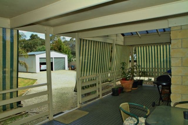 23 Wattle Drive, HEATHCOTE VIC 3523, Heathcote - Thumbnail 4