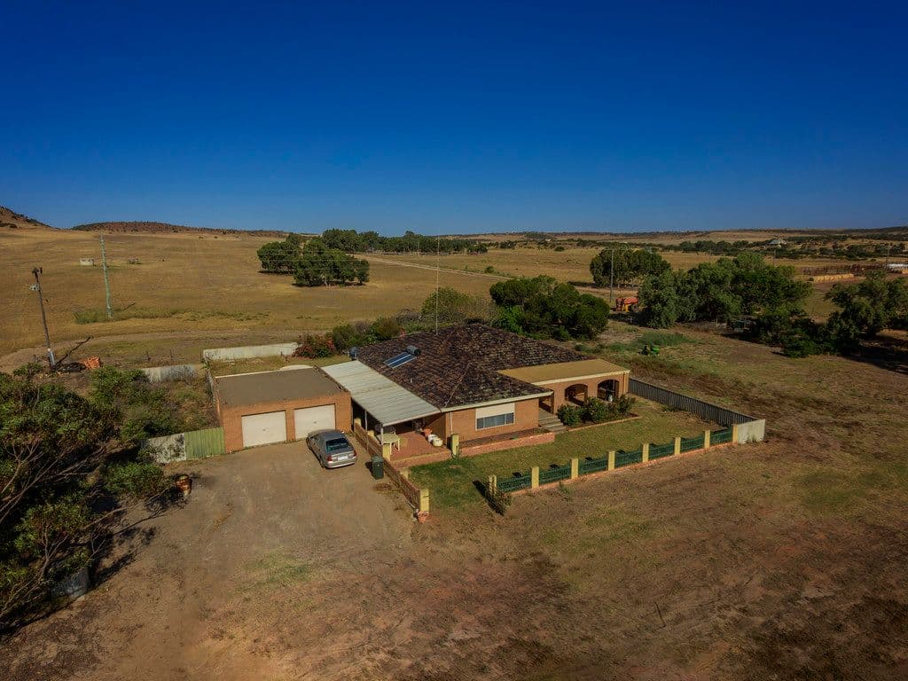 1824 Chapman Valley Road, Narra Tarra WA 6532, Narra Tarra - Image 1