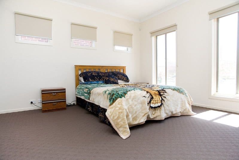 24 Inverloch Street, EPPING VIC 3076, Epping - Thumbnail 4