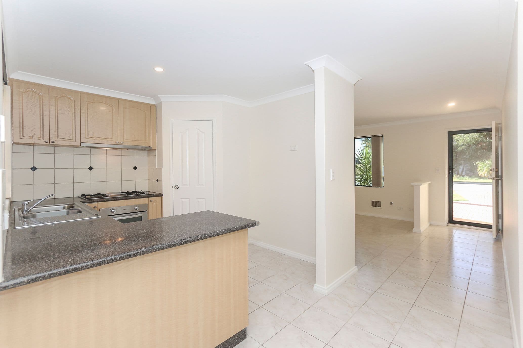 12 Stanbury Crescent, Morley WA 6062, Morley - Thumbnail 5