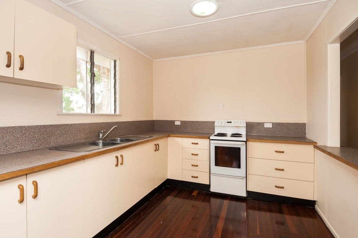 19 Williamson Street, WEST GLADSTONE QLD 4680, West Gladstone - Thumbnail 4