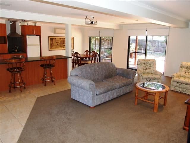 8 Morgan Street, COWES VIC 3922, Cowes - Thumbnail 6
