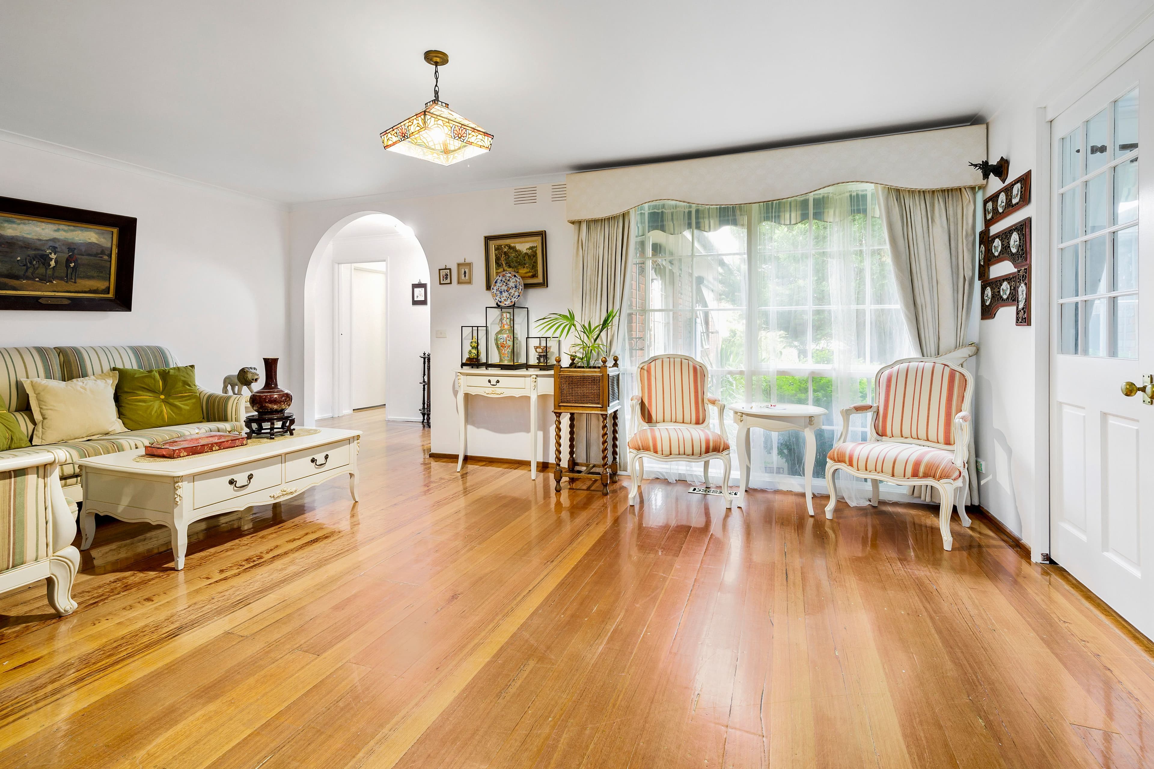 4 Valepark Drive, Donvale VIC 3111, Donvale - Thumbnail 2