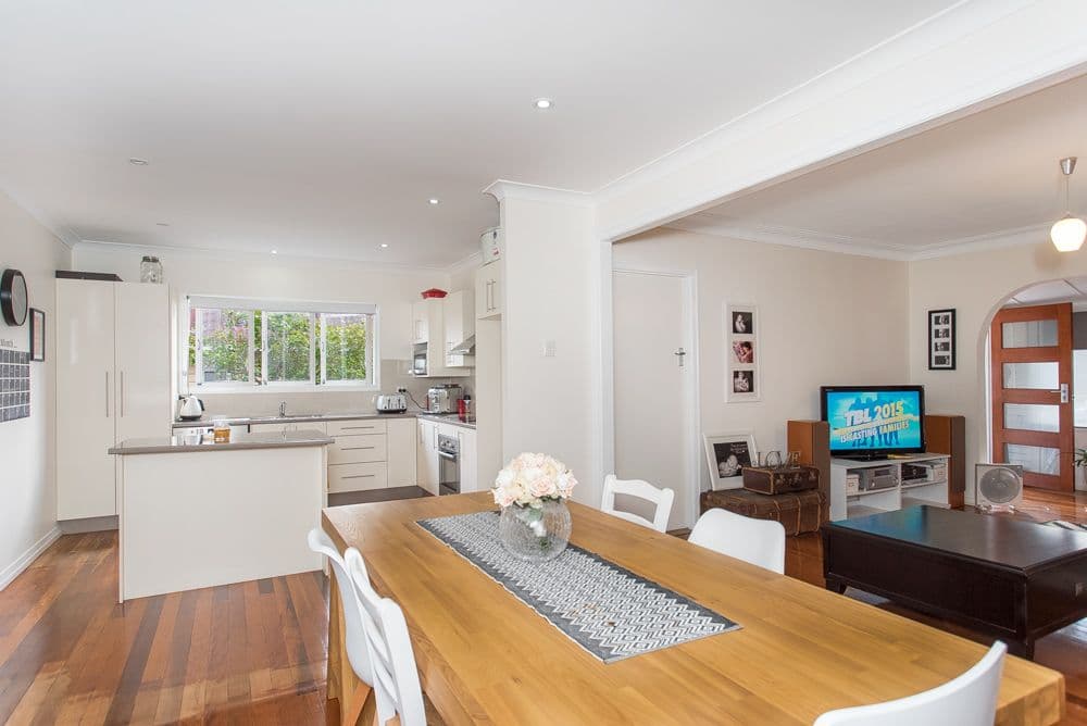 77 Holland Road, Holland Park QLD 4121, Holland Park - Thumbnail 3