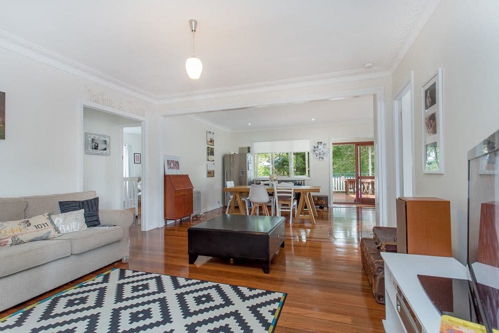 77 Holland Road, Holland Park QLD 4121, Holland Park - Thumbnail 4