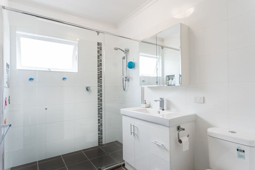 77 Holland Road, Holland Park QLD 4121, Holland Park - Thumbnail 8