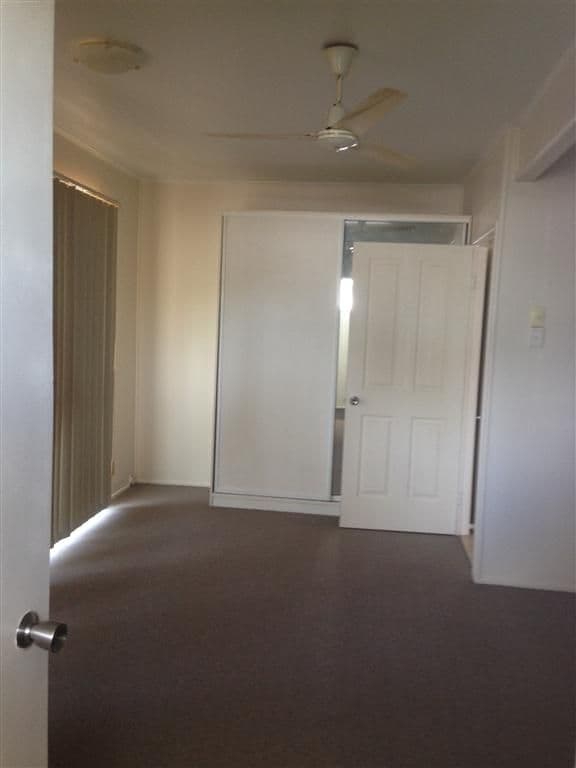 8-10 Laman Street, Roma QLD 4455, Roma - Thumbnail 6