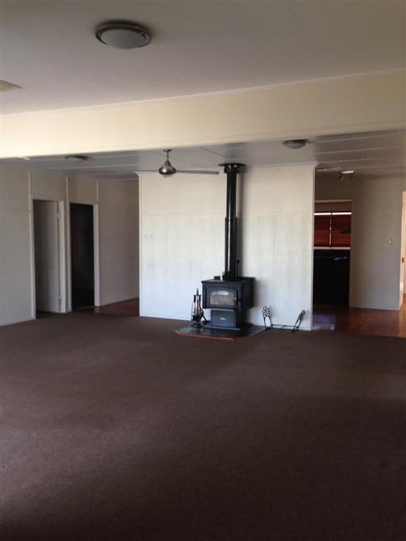 8-10 Laman Street, Roma QLD 4455, Roma - Thumbnail 7