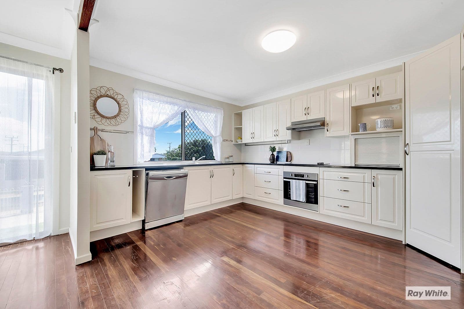 2 Pinnacle Street, Causeway Lake QLD 4703, Causeway Lake - Thumbnail 4