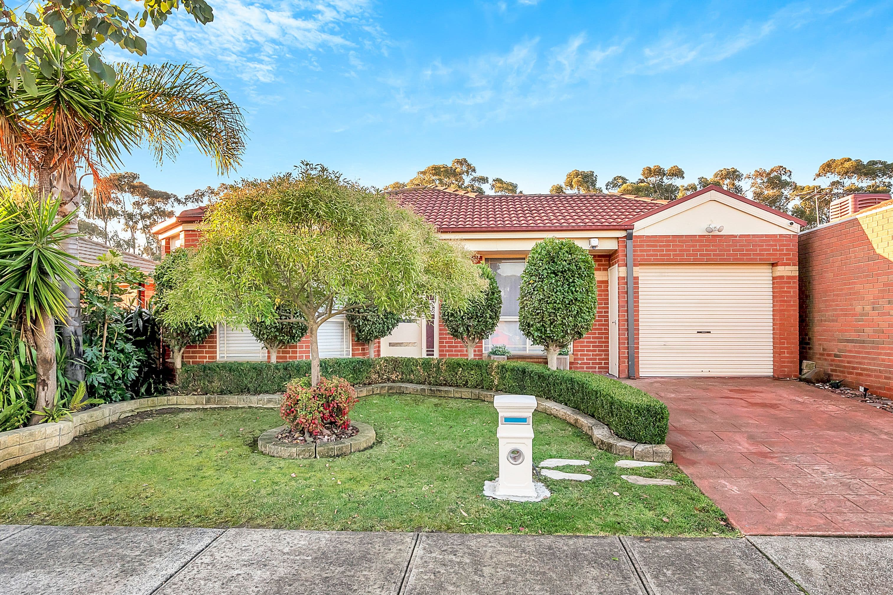 40 Mcintyre Avenue, Roxburgh Park VIC 3064, Roxburgh Park - Image 1