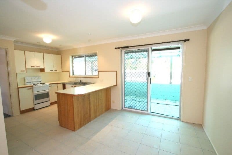 12 Sauterne Street, THORNLANDS QLD 4164, Thornlands - Thumbnail 4