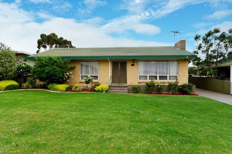62 Marnie Avenue, CHRISTIES BEACH SA 5165, Christies Beach - Thumbnail 2