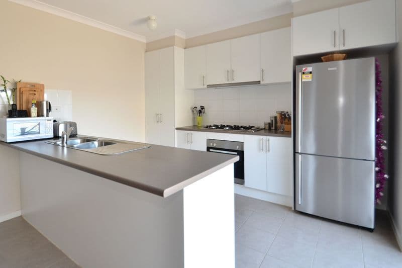 3 Melville Road, CRAIGIEBURN VIC 3064, Craigieburn - Thumbnail 2