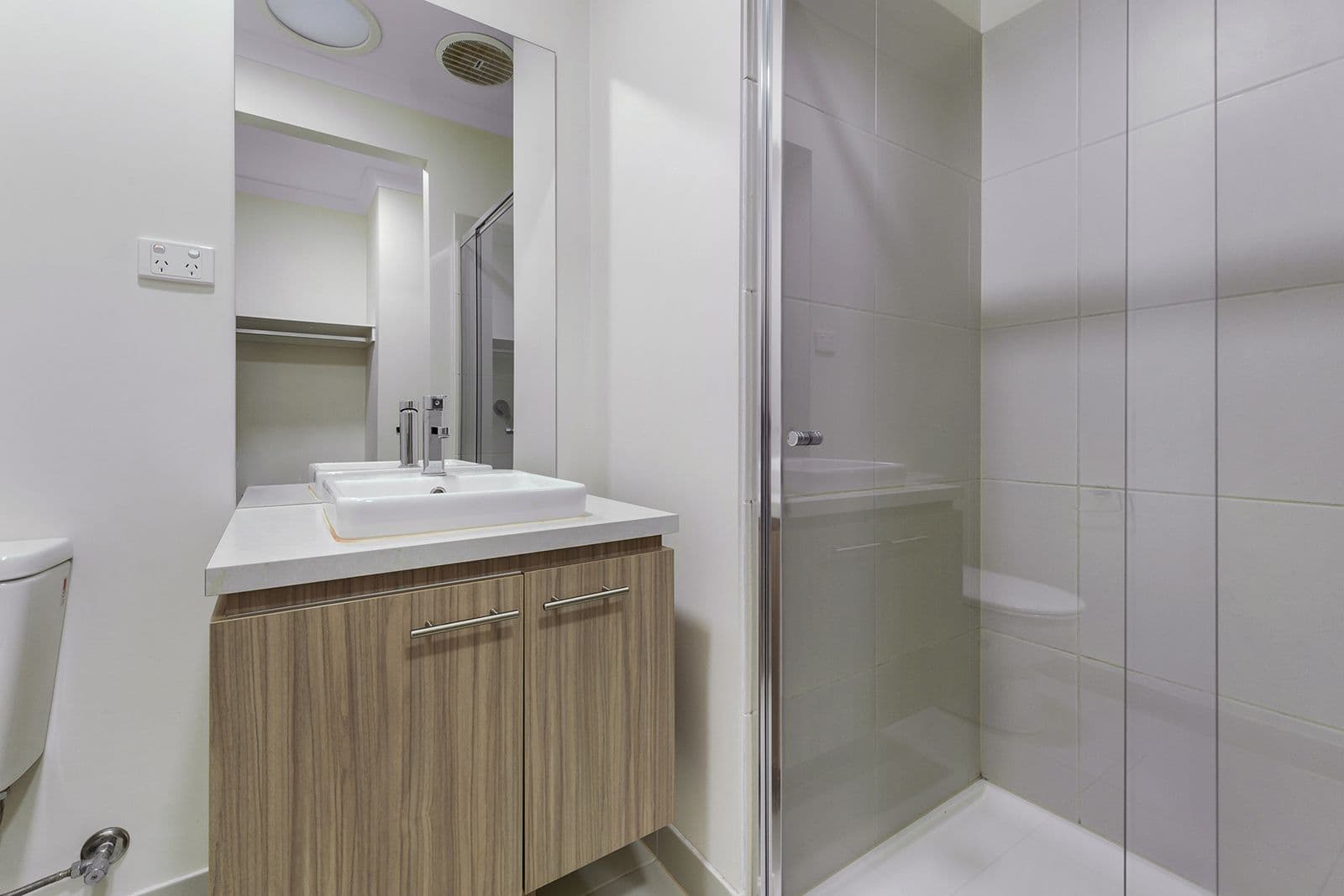 71 Natural Drive, Craigieburn VIC 3064, Craigieburn - Thumbnail 3