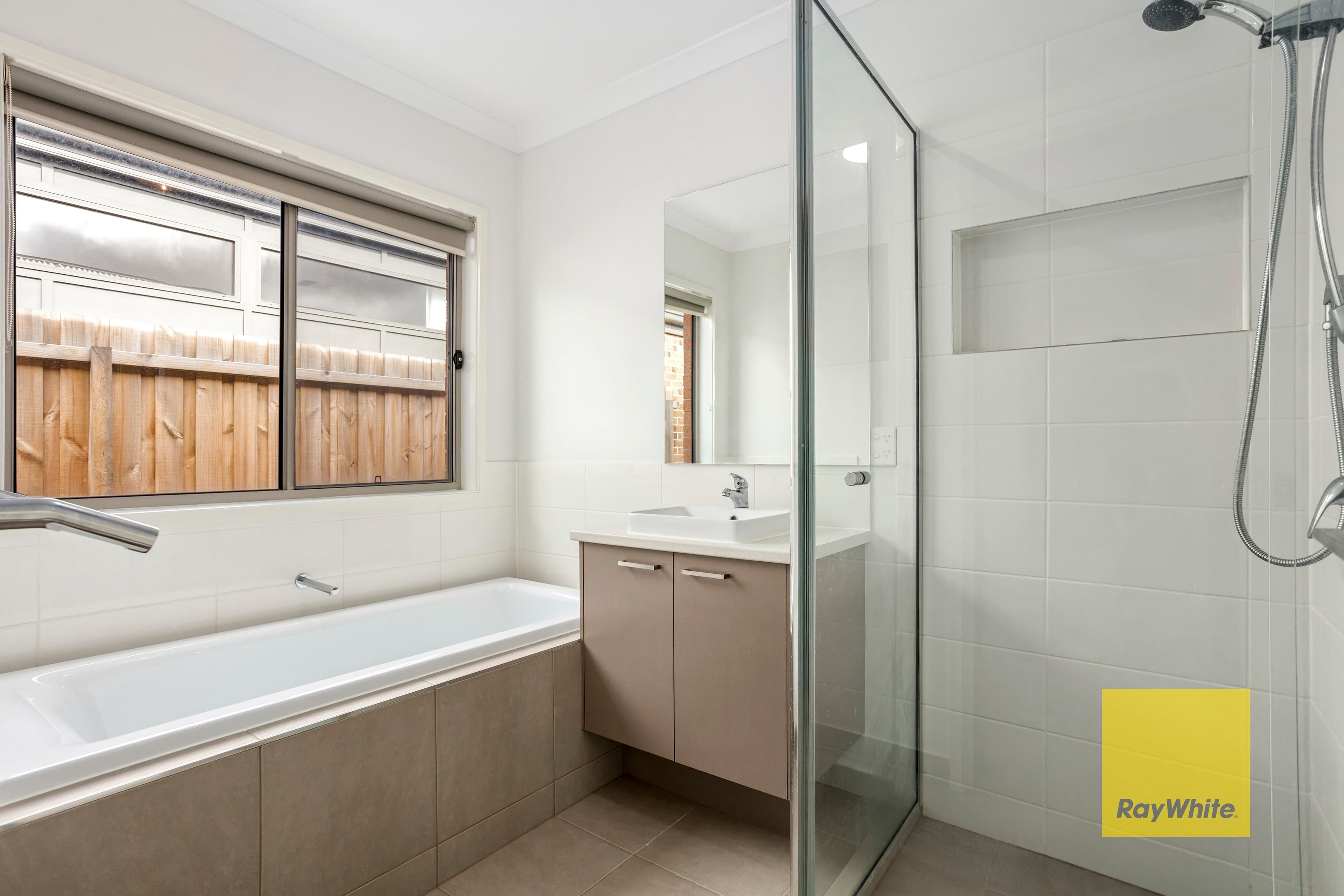 14 Romley Avenue, Armstrong Creek VIC 3217, Armstrong Creek - Thumbnail 6