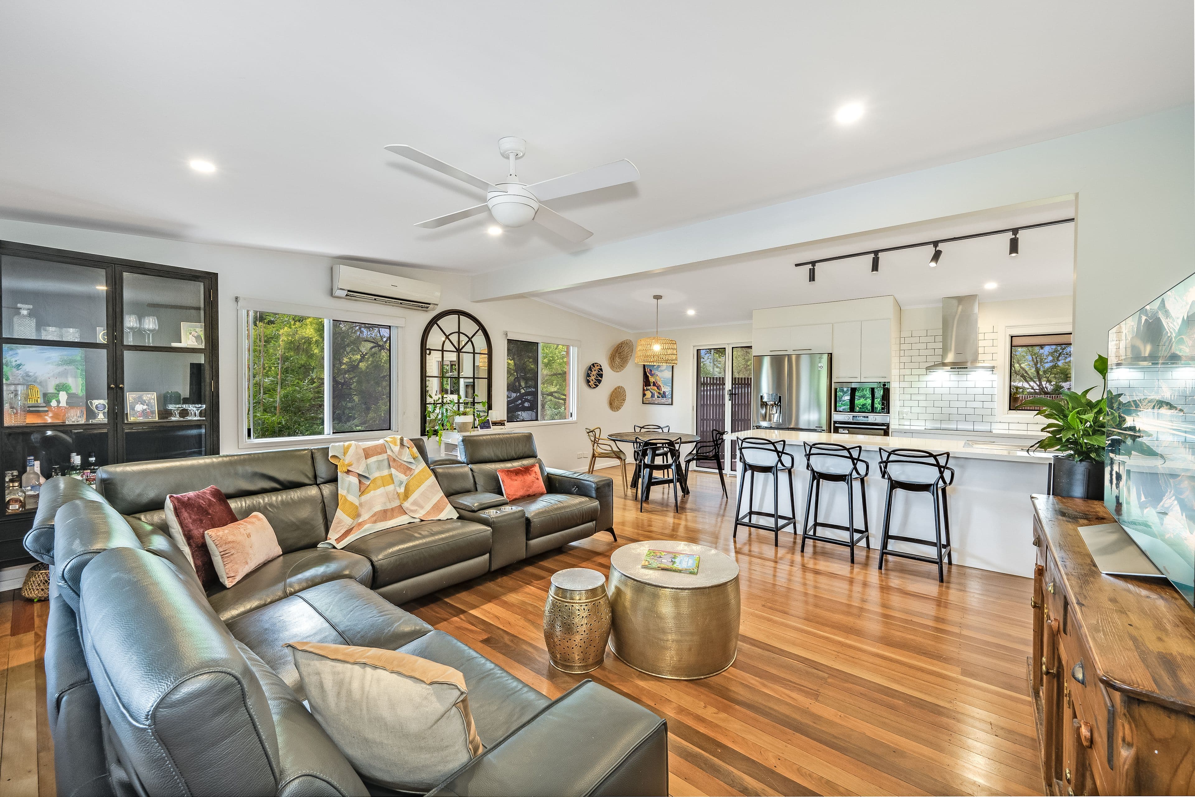 20 Wongabel Street, Kenmore QLD 4069, Kenmore - Thumbnail 2