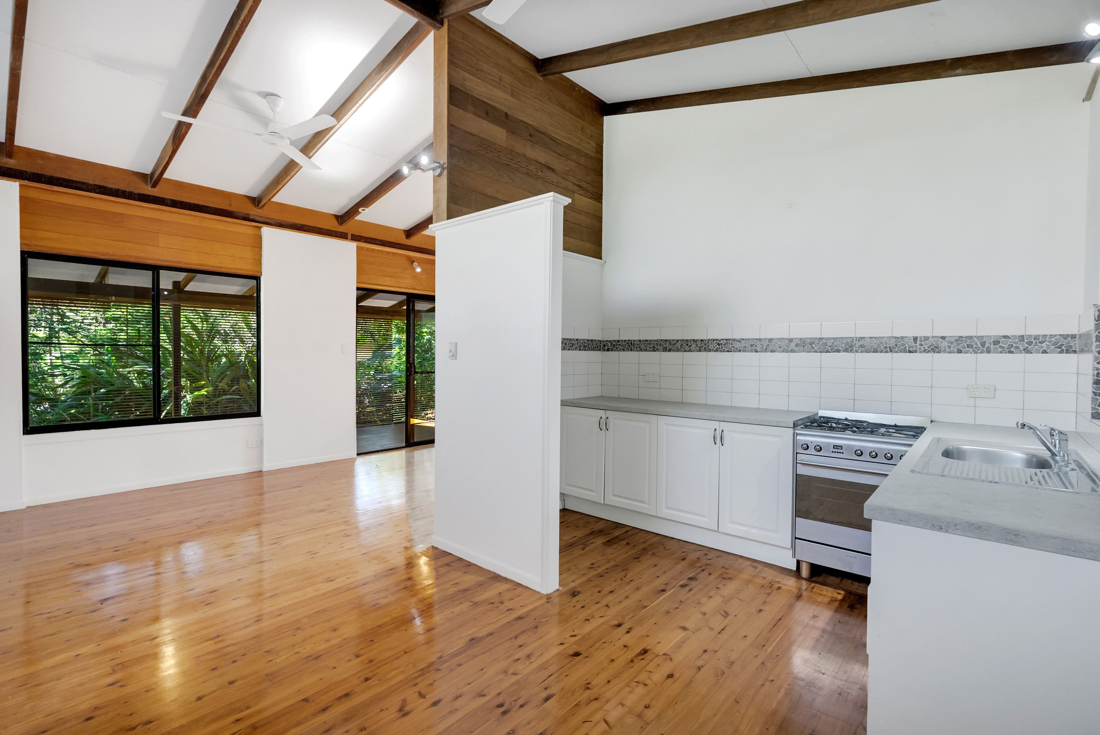 14 Tully Court, Kuranda QLD 4881, Kuranda - Thumbnail 3